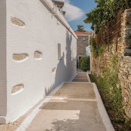 Appartamento Karastamati's Tower House *